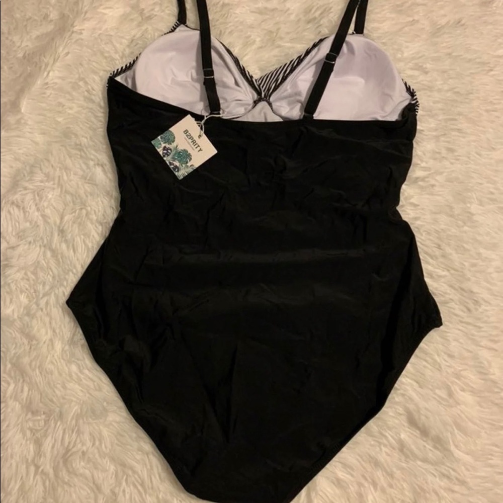B2prity Women's One Piece Swimsuits Front Cross - Picture 2 of 2